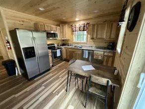 Northern Way Cabin - Image 5