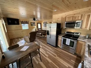 Northern Way Cabin - Image 4