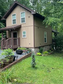 Creekside Cabin - Image 3