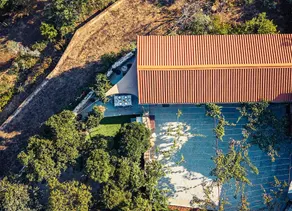 Retreat with garden, 20 min from Porto. - Image 2