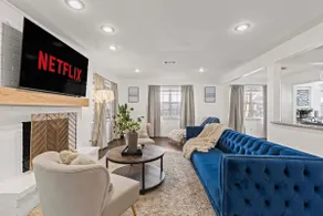 Lux 4BR 2.5BA /Pool/Hot Tub/Game Room/Bishop Arts - Image 3