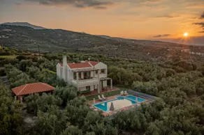 Villa Panorama - With 50m Private Pool - Image 5