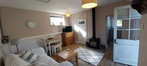 Charming 1800s cottage near Devon's coastal gems - Image 5