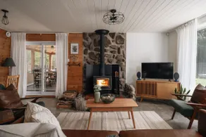 Rustic cottage | Calm Lake | Family friendly - Image 4