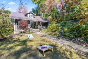 Secluded Sanctuary: Serene 3BRs to Unwind - Image 4