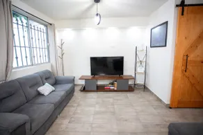 Complete house in a very central area for 6 people - Image 5