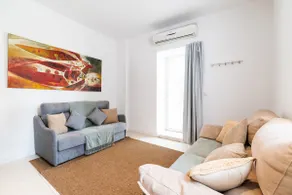 NOOR Suites Nazaríes, 9-person LOFT on the ground floor. - Image 4