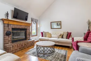 Sleeps 12! Main Level Primary Suite-Backyard Oasis - Image 5