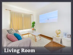 Walking distance to the beach/projector - Image 4