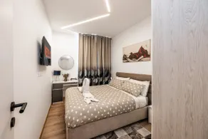 NNHOME (Viale XX Settembre) WIFI Netflix Christmas - Image 4