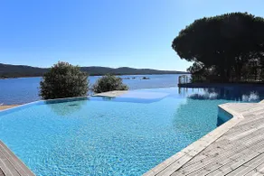 Casa di Daisy – 1-bedroom on the waterfront - Image 2