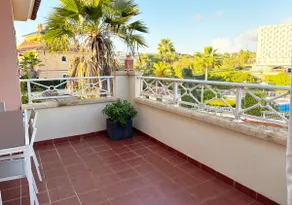 Fantastic family holiday apartment, terrace & pool - Image 4