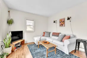 Little City Brick Apt B - Downtown Vergennes - Image 2