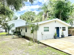 Cozy Lake House on Lake Weir - Image 2