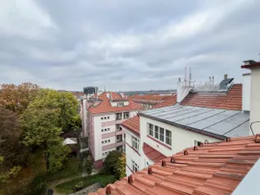 Peace on the roof, 5 minutes to the center - Image 3