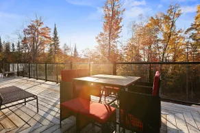 Secluded Luxury Spa Chalet - Image 5