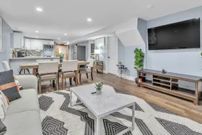 Victorian Garden Loft | SouthSide Mansion Stay - Image 2