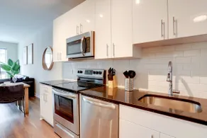 Elegant Apt Near National Mall - Image 3