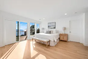 Luxury Starboard Townhome Steps to Niles Beach - Image 5
