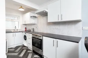 Cosy Semidetached Home - Image 5
