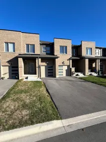 Cozy 3BR Barrie Hub - Private Yard - Easy 2-Car Parking - Image 5