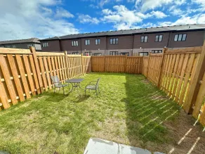 Cozy 3BR Barrie Hub - Private Yard - Easy 2-Car Parking - Image 4