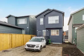 CozyWolf (New 2 Bedroom Suite) - Image 5