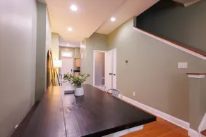 6 beds | 4 bedrooms | 3. 5 bathrooms | Townhouse - Image 3