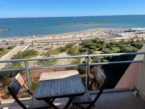 Palavas 2-bedroom facing the sea, truly on the 1st line - Image 2