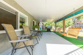 Perfect! 3Bath Yard BBQ Toys Spotless Happy Place - Image 5
