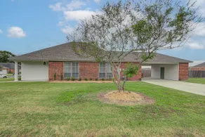 Beautiful Quiet Cozy Home Near LSU and Downtown - Image 2
