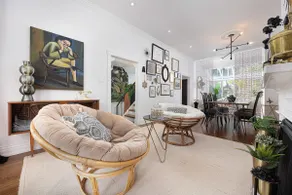Downtown Designer Luxury Townhome - Image 4
