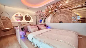 Sakura Suite, hyper center, Jaccuzzi, Balcony, Air conditioning - Image 2