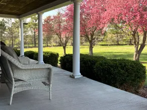 Country Home South of Manhattan - Image 4