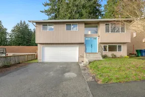Modern Silver Lake Home, Everett - Image 3