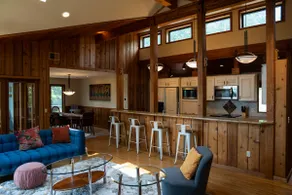 Oak Savanna Retreat | 5 bedrm, 7 mi to Mayo Clinic - Image 3