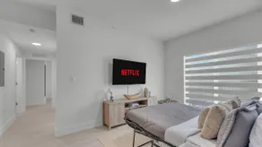 Strong WiFi- Free Parking Spot-Full Kitchen #309 - Image 2