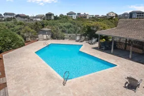2 min walk to beach & pool, sleeps 8 - Image 2
