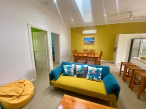bush/beach cottage, - Image 4