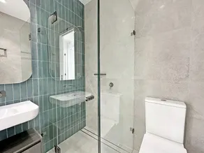 A modern single bedroom unit - Image 4