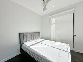 A modern single bedroom unit - Image 3