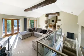 Town Gate Cottage - Image 2