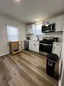 Cozy Clean -Washer/Dryer-Pet Friendly-Sleeps 3 - Image 4