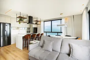Front Sea with Whirlpool - Seaside Retreat - Image 4