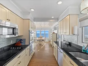 Direct Waterfront Beach House with panoramic views - Image 5