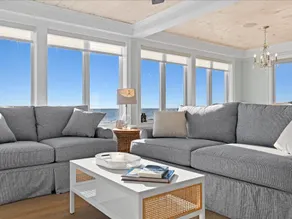 Direct Waterfront Beach House with panoramic views - Image 2