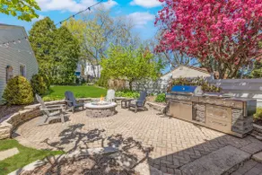 Quiet Tosa Gem| 5 Min to Brewers & Zoo |Sleeps 10 - Image 5