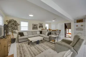 Cozy Mechanicsville Basement Apartment - Image 2