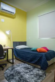 Executive Apartment - Image 5