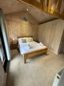 Duxford Country Lodge - Image 4
